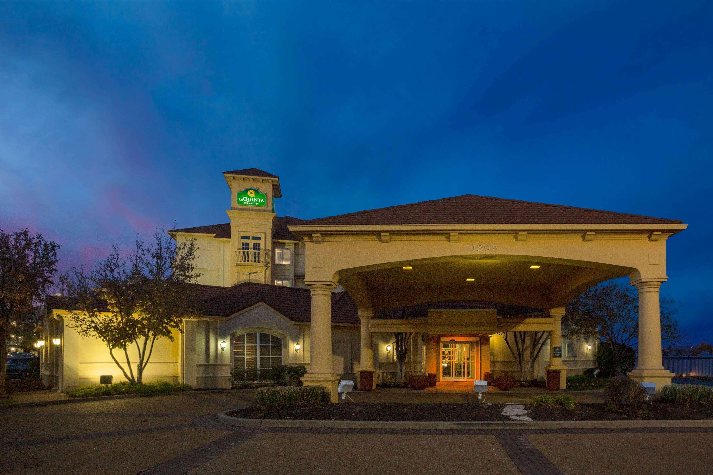 Hotel La Quinta by Wyndham St. Louis Westport à Maryland Heights Extérieur photo