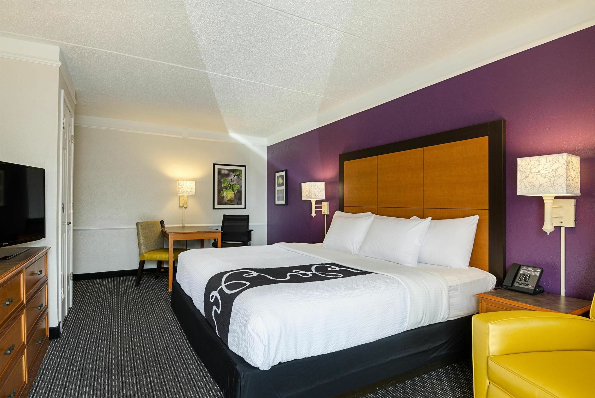 Hotel La Quinta by Wyndham St. Louis Westport à Maryland Heights Extérieur photo